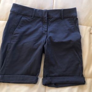 Ann Taylor Loft size 2 Bermuda shorts
